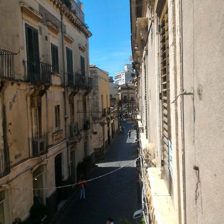 Appartamenti Piazza Duomo Acireale Exterior foto