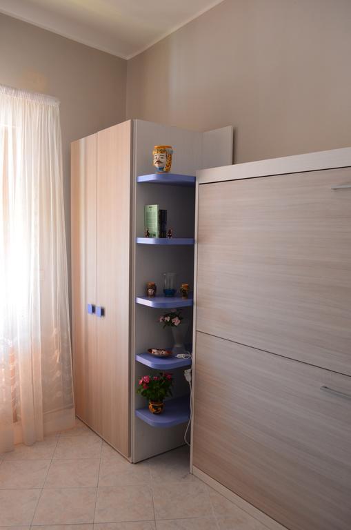 Appartamenti Piazza Duomo Acireale Habitación foto