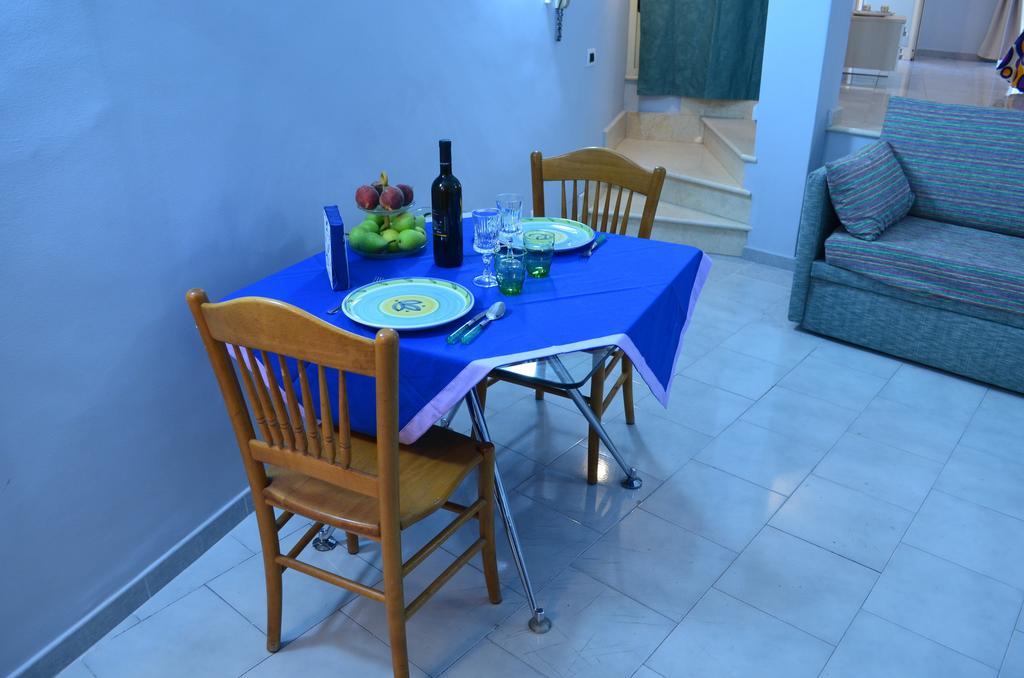 Appartamenti Piazza Duomo Acireale Habitación foto